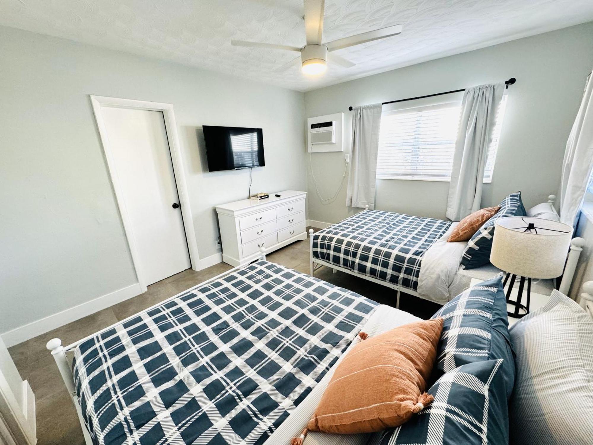 Holiday Park Apartments By Lowkl Fort Lauderdale Exterior foto